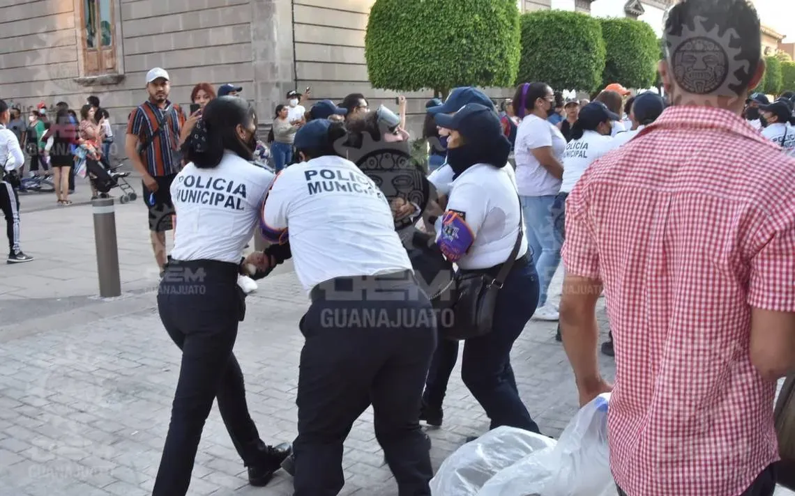 Abusos policiacos contra mujeres en Irapuato