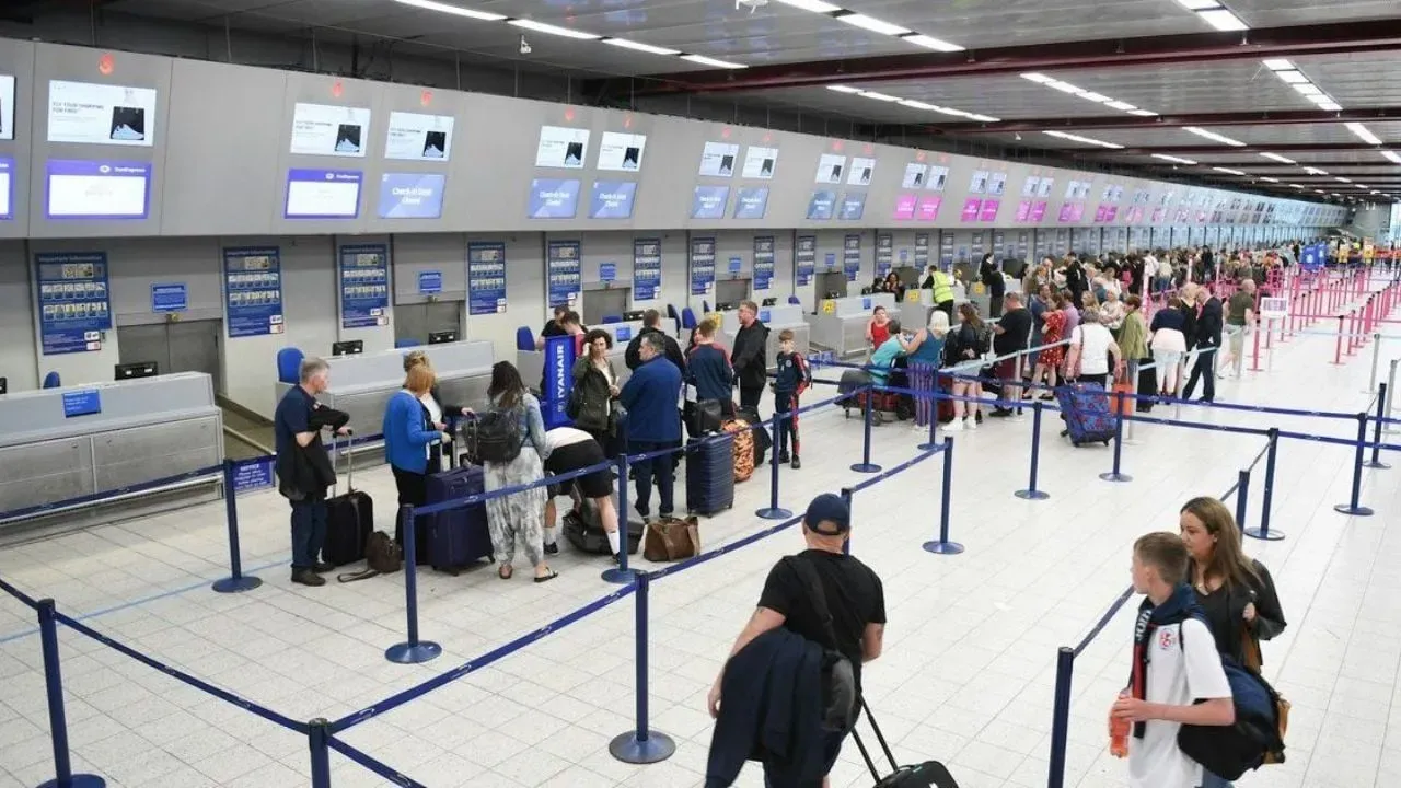 Aeropuerto Internacional del Bajío: estatus de vuelos demorados o cancelados hoy 15 de octubre