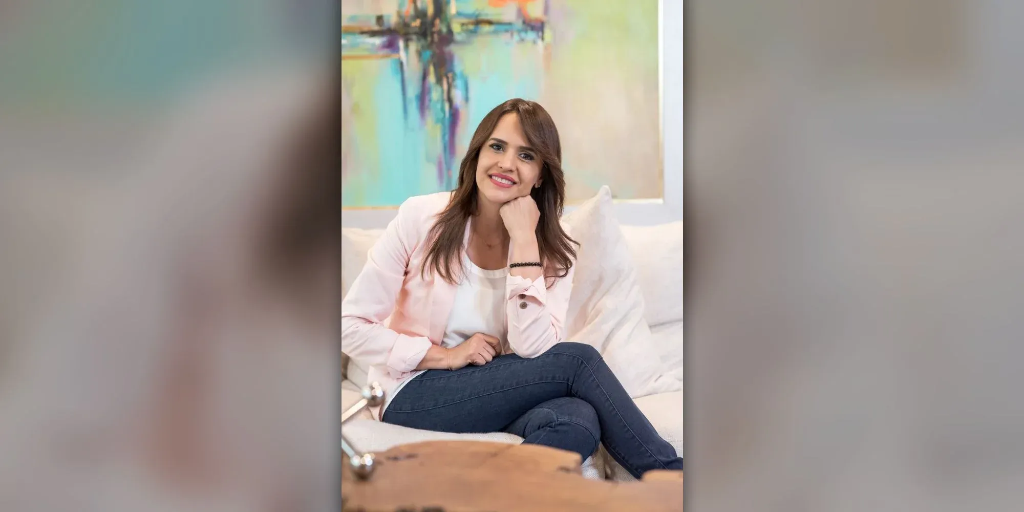 Clara Luz Flores