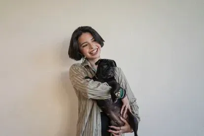 Ángela Aguilar abre las puertas de su rancho y comparte una amena entrevista