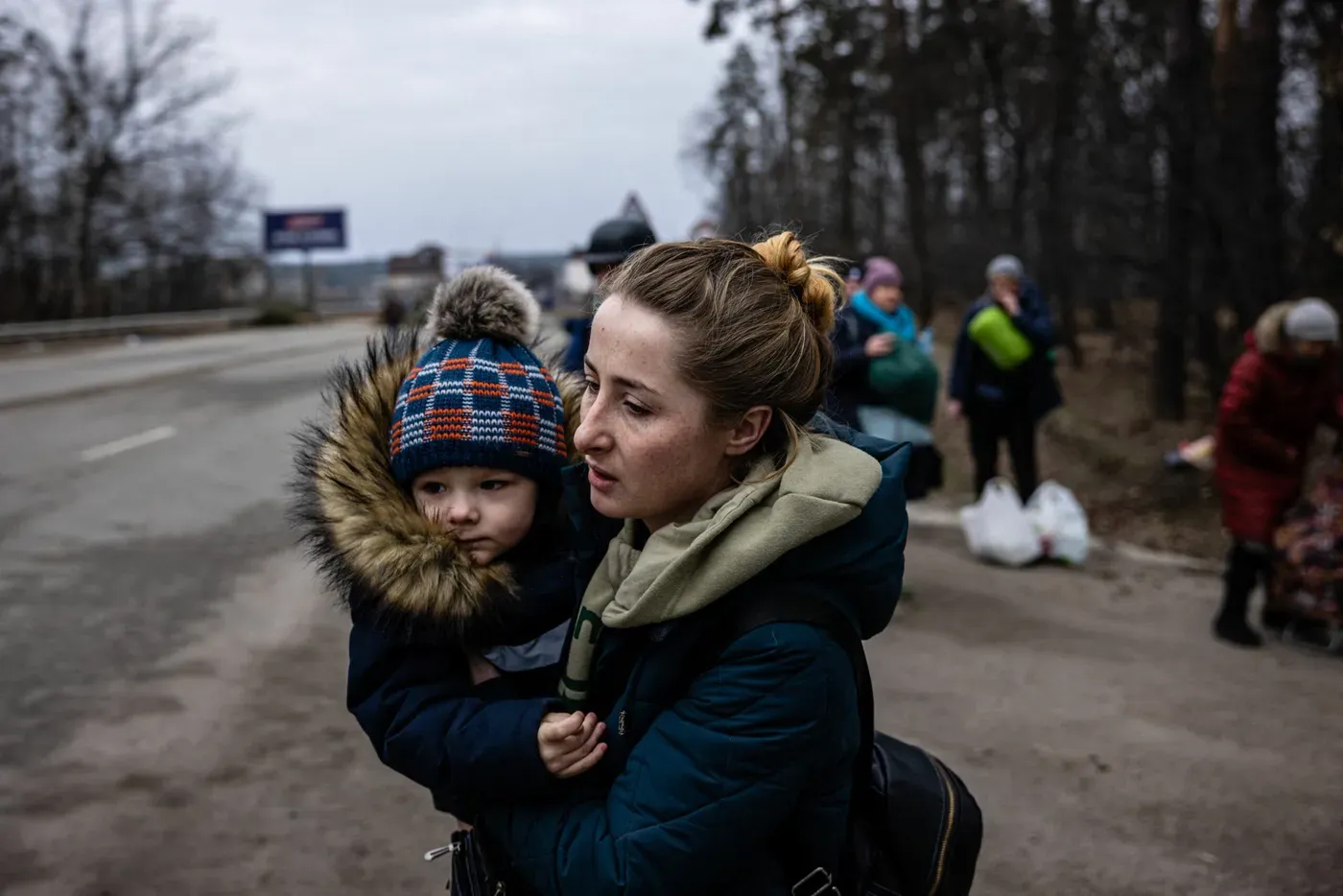 Aumento de civiles a través de corredores humanitarios en Ucrania