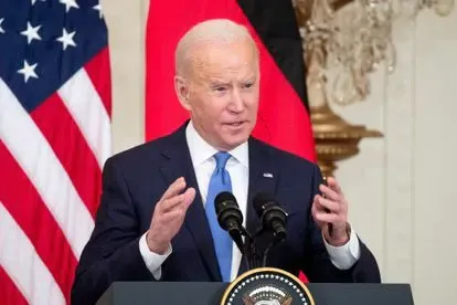 Biden pide a estadounidenses abandonar Ucrania ante posible invasión Rusa