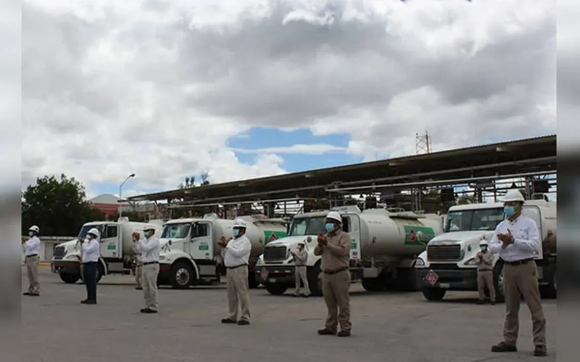 CFE volverá a cortar la energía eléctrica en pemex