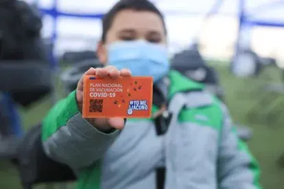 Chile comienza con la vacunación de menores desde los seis años