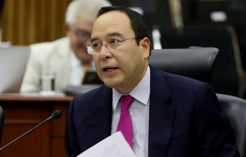 Ciro Murayama negó ser dueño de Pumas como lo afirma el gobierno federal