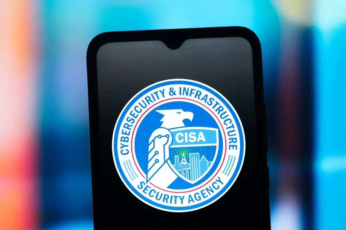 CISA creó su manual durante el incidente.