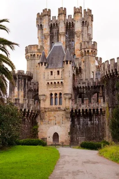 Comprar un castillo en España no es un cuento de hadas