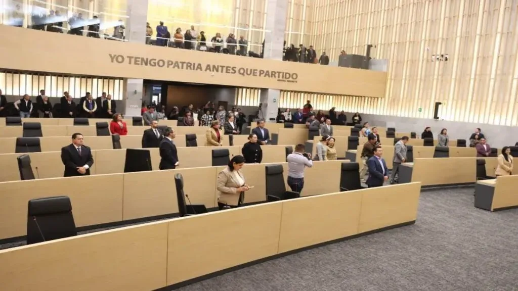 Congreso de Puebla: Pavel Gaspar destaca logros del Ejecutivo.
