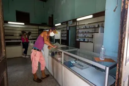 Covid-19: Cuba detecta el primer caso de ómicron en un colaborador médico llegado de África