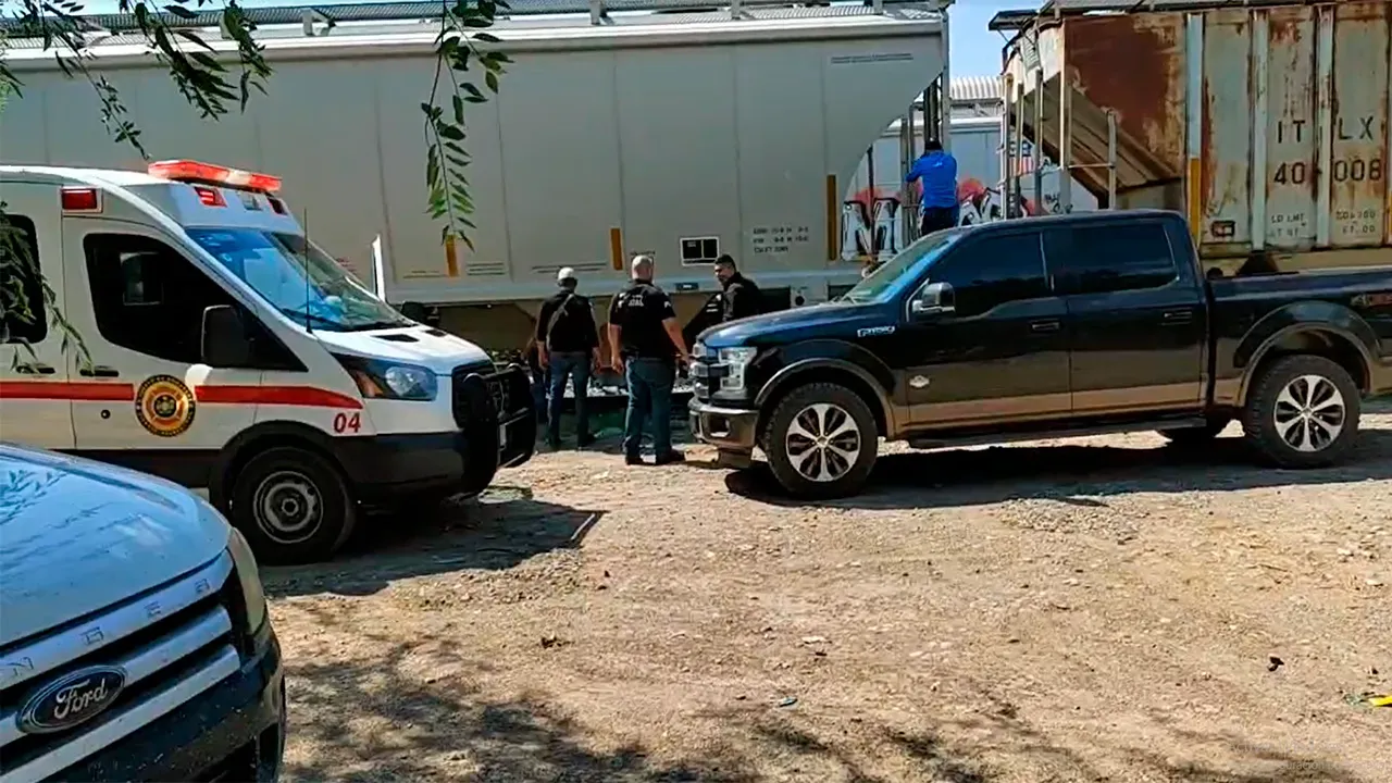 Descubren cinco migrantes muertos en interior de tren en Coahuila