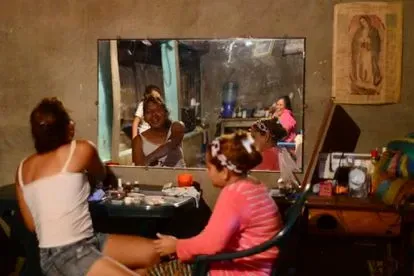 Día internacional contra la homofobia: La boda prohibida de Valentina