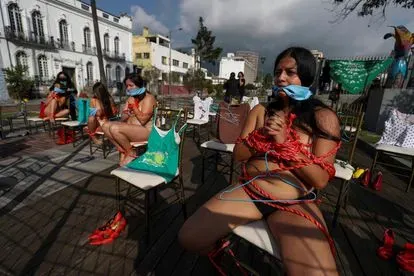 Ecuador legaliza el aborto por violación