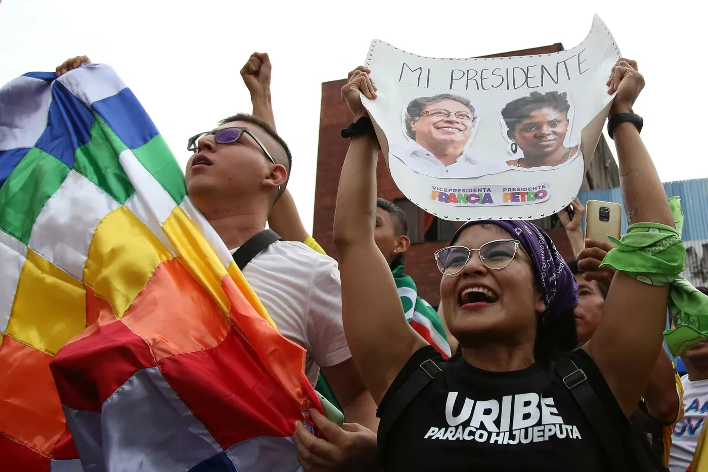 El asalto pacífico del cielo de la izquierda colombiana