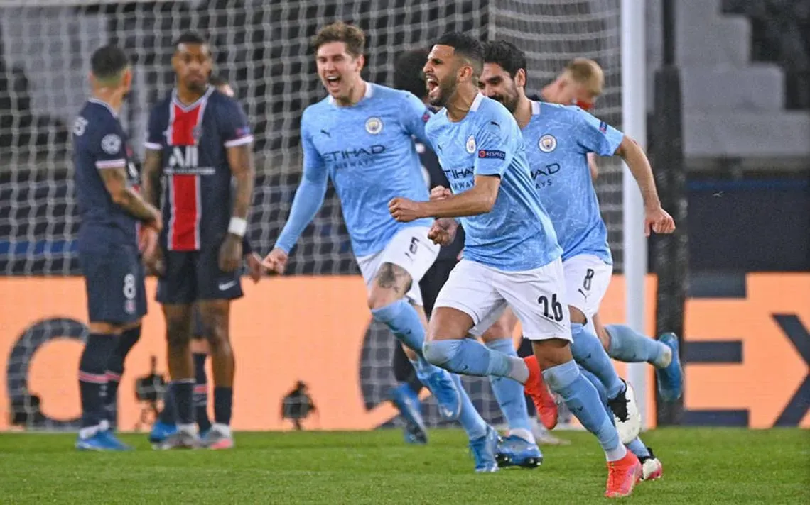 El Manchester City venció al PSG por 2-1 en la primera ronda
