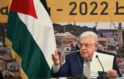 El presidente palestino Mahmud Abbas aferrado al poder