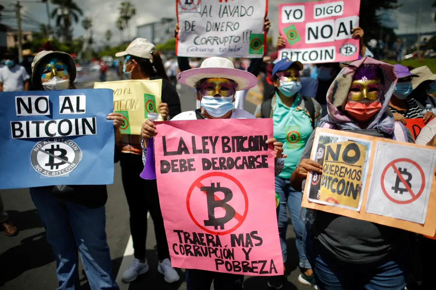 El Salvador y las bitcoins