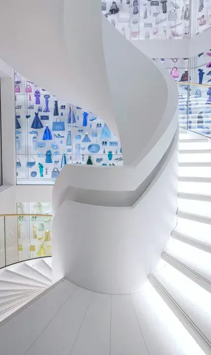 El templo de Christian Dior en París se renueva