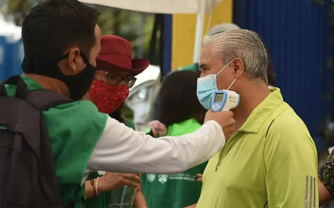 En México se confirmaron 19 mil 555 nuevos contagios de Covid-19