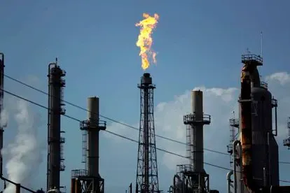 Estados Unidos autoriza la compra de la refinería Deer Park