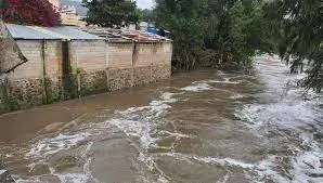 Evacuan a población de Hidalgo por desbordamiento de Río Tula