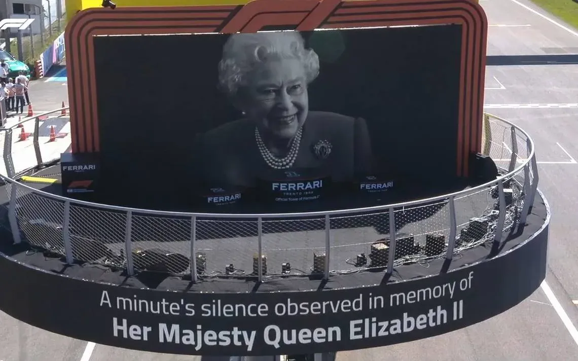 Gran Premio de Italia homenajea a la Reina Isabel II antes de iniciar competencia