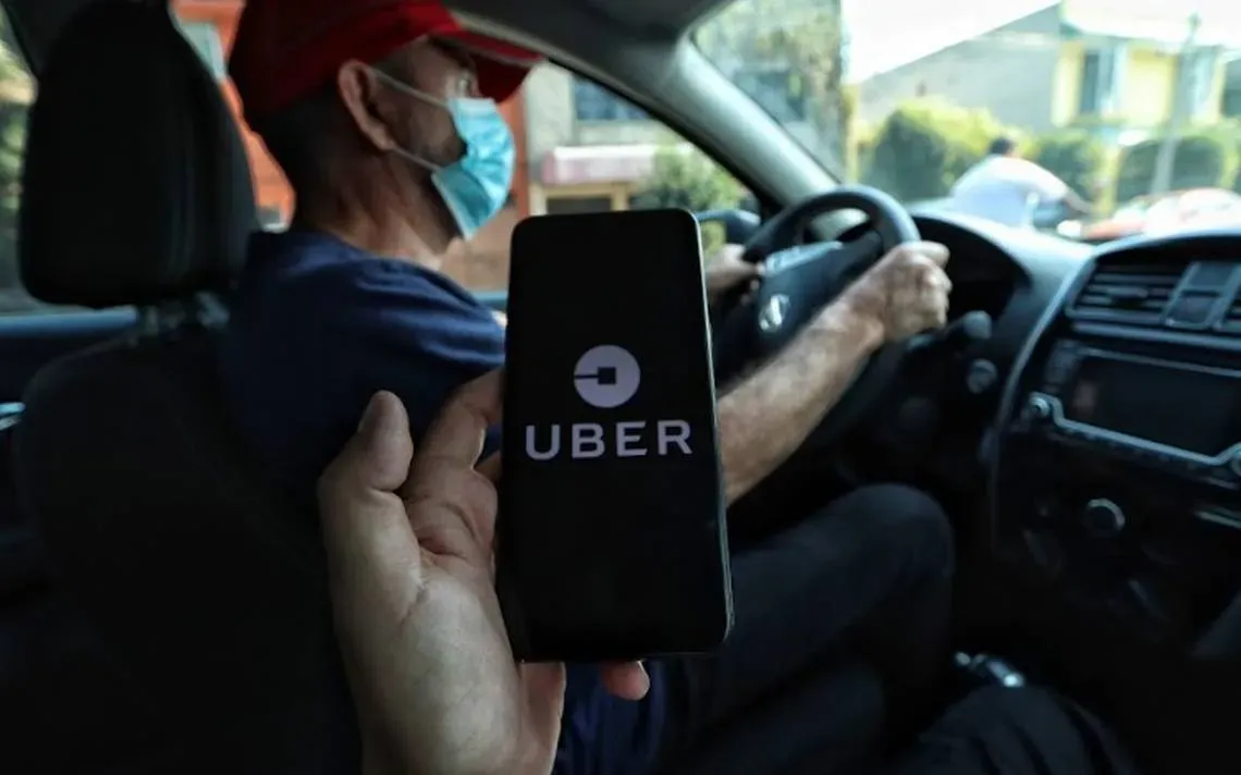 Incrementan medidas de seguridad en el servicio UBER para usuarios