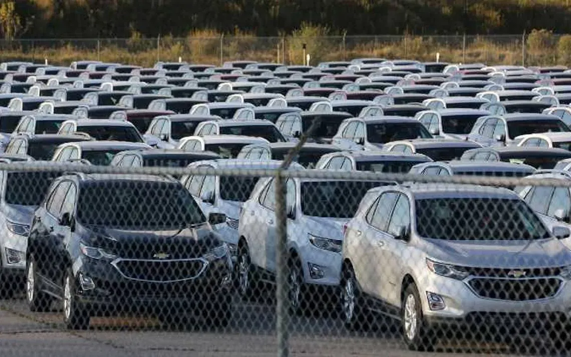 Industria automotriz desacelera recuperación en abril