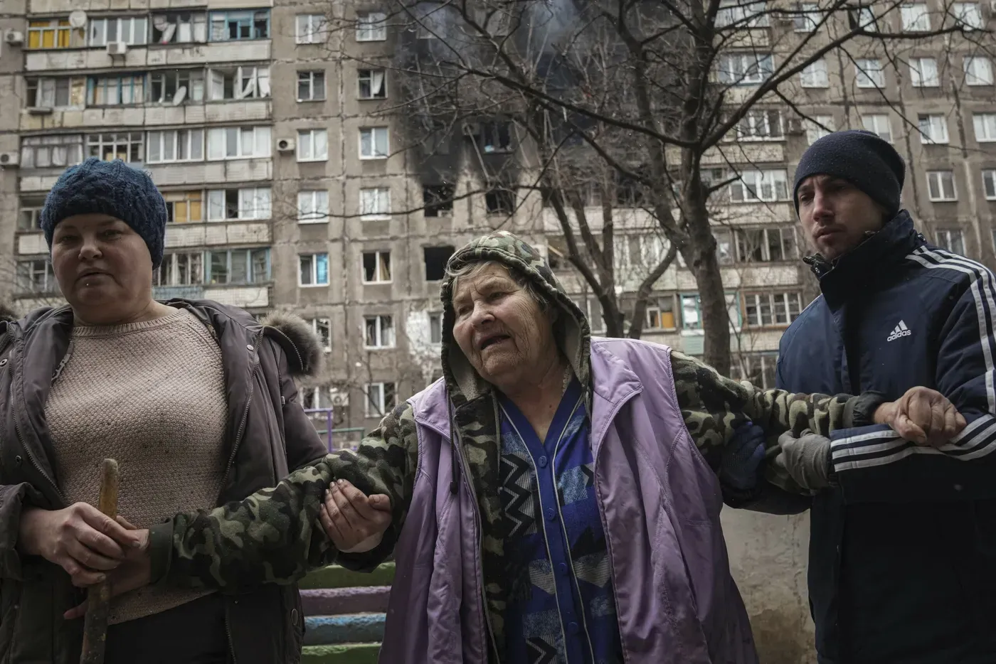 Kiev y Moscú negocian varios corredores humanitarios