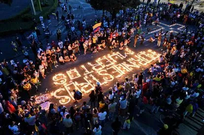 La interrupción de internet durante las protestas enardece a los manifestantes en Colombia
