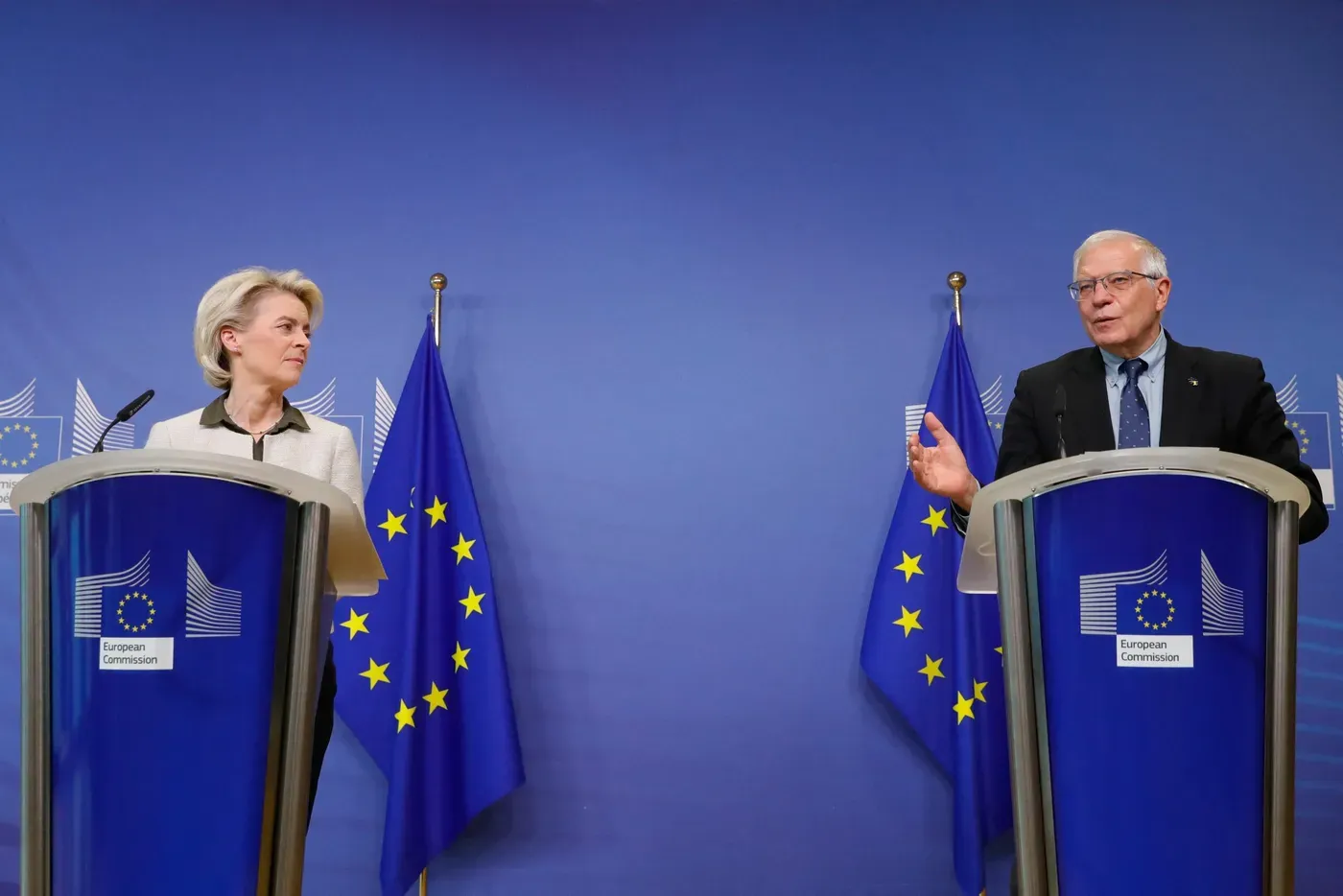 La UE prohibirá las principales cadenas de televisión internacionales rusas