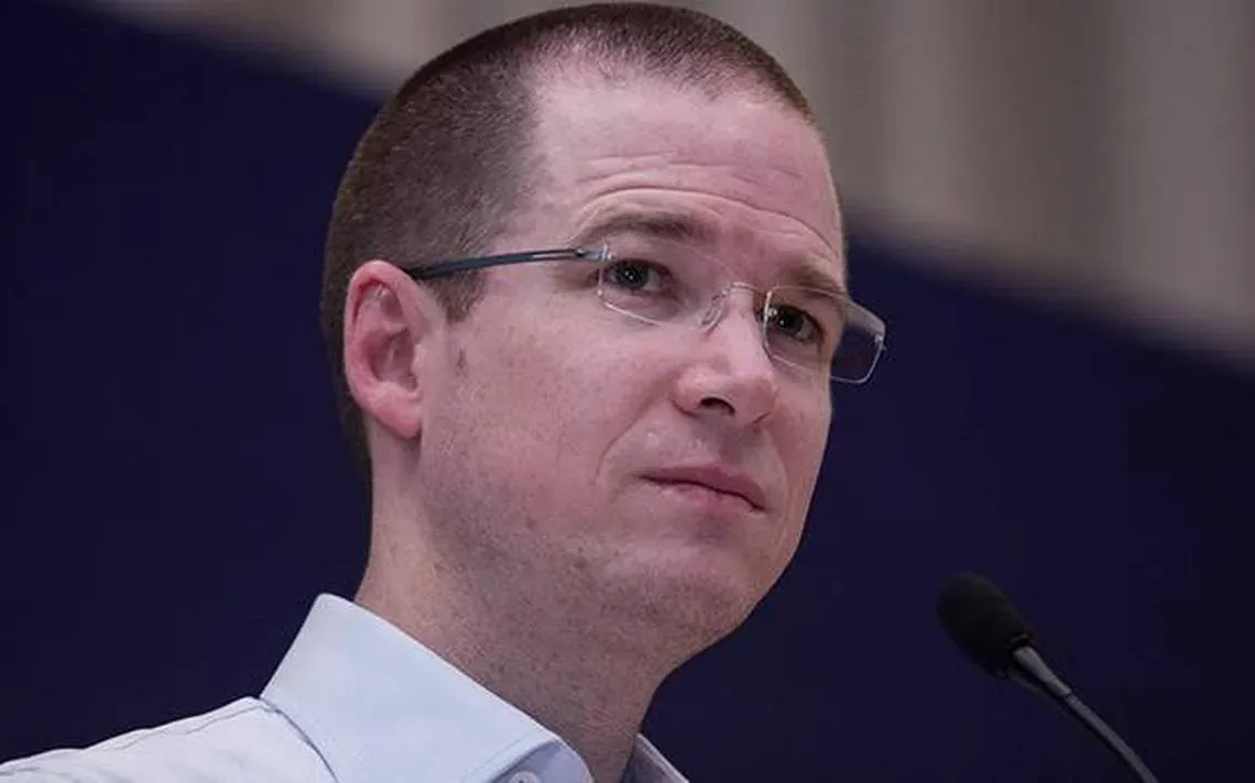 La Unidad de Inteligencia Financiera no le ha congelado las cuentas a Ricardo Anaya