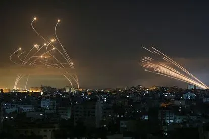 “Las bombas no dejaban un minuto de silencio en Gaza”