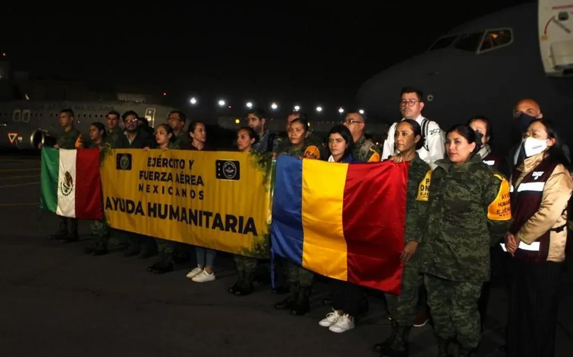 Llega a la CDMX avión de la Fuerza Aérea que transportaba a los mexicanos radicados en Ucrania