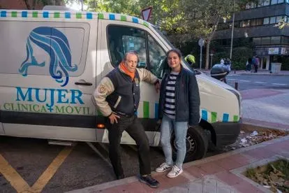 Los 40 días de oraciones ininterrumpidas frente a la clínica Dator