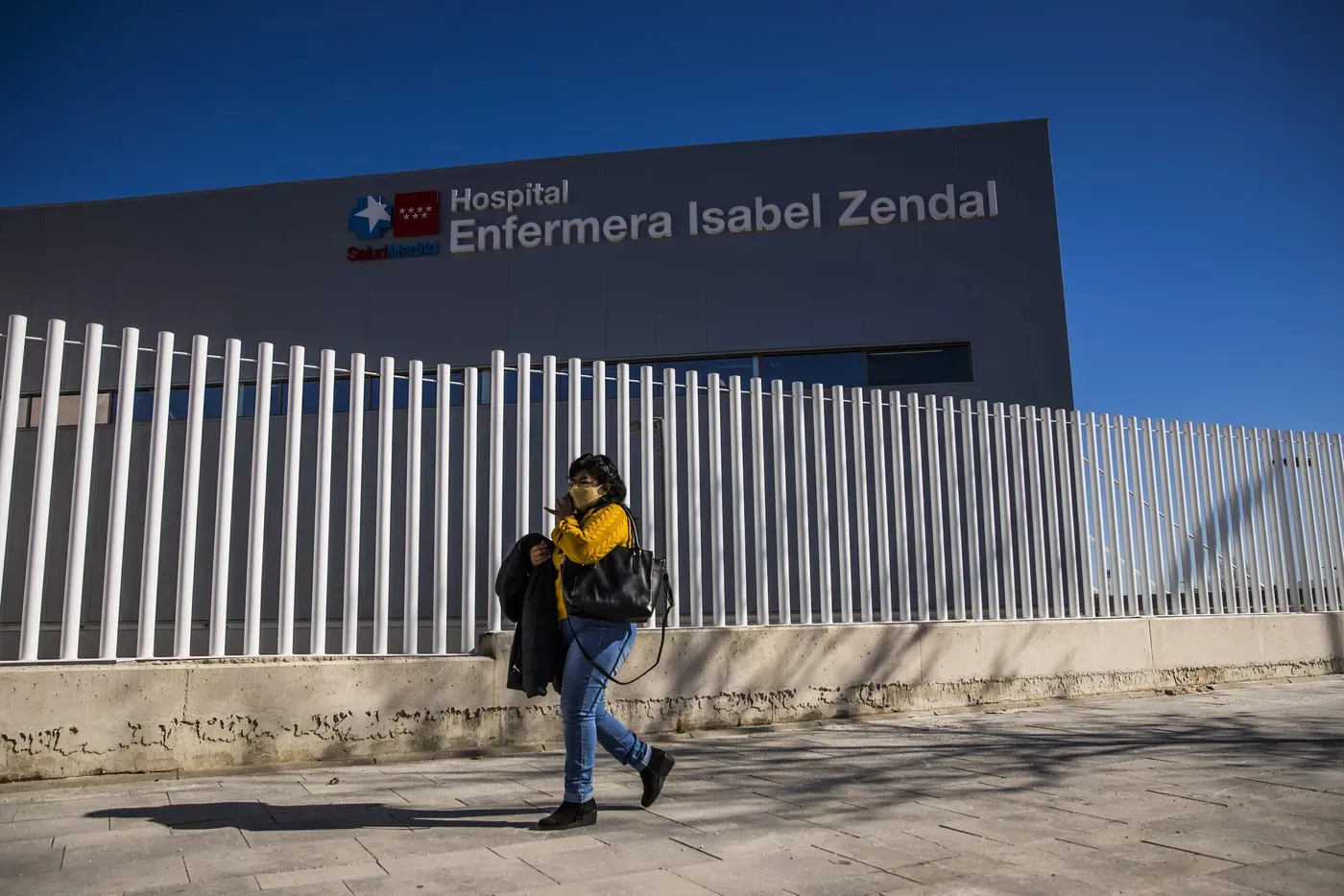 Los contratos ‘exprés’ del Zendal un año después de la inauguración: decenas de millones para servicios rutinarios
