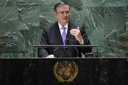 Marcelo Ebrard, ha manifestado la severa crisis económica y sanitaria a nivel global
