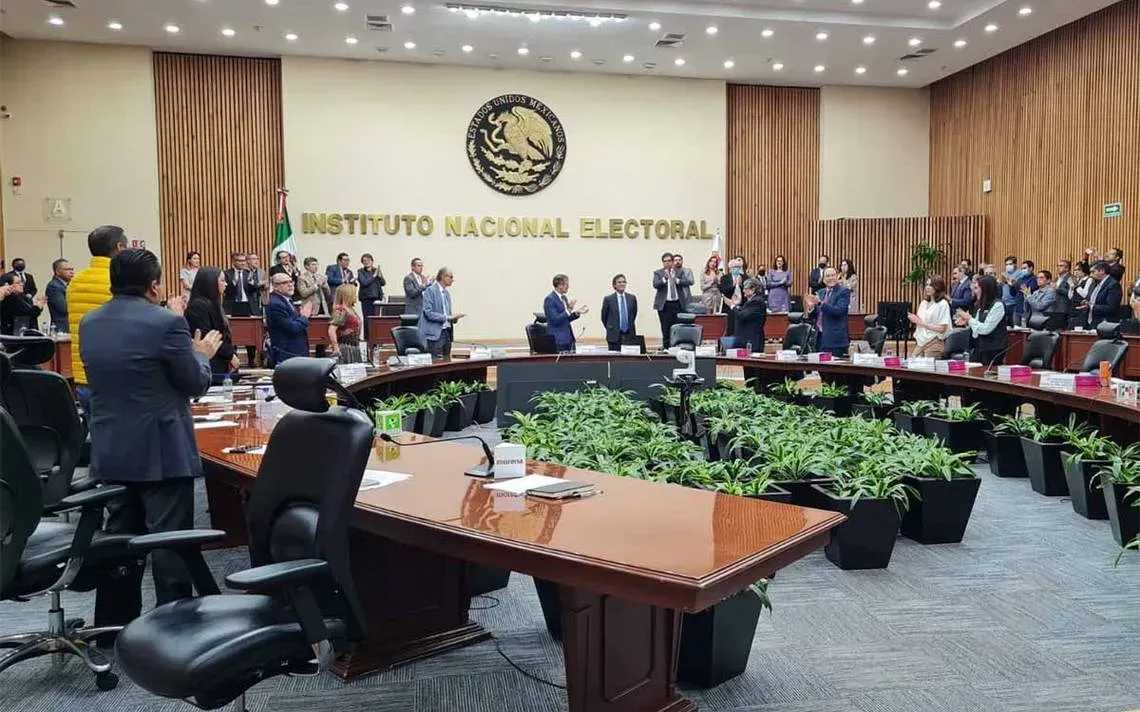 Más de 10 millones de pesos en multas aplicará el INE a partidos por irregularidades