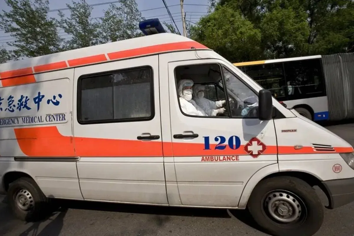 Más de 82 fallecidos en explosión minera en China.