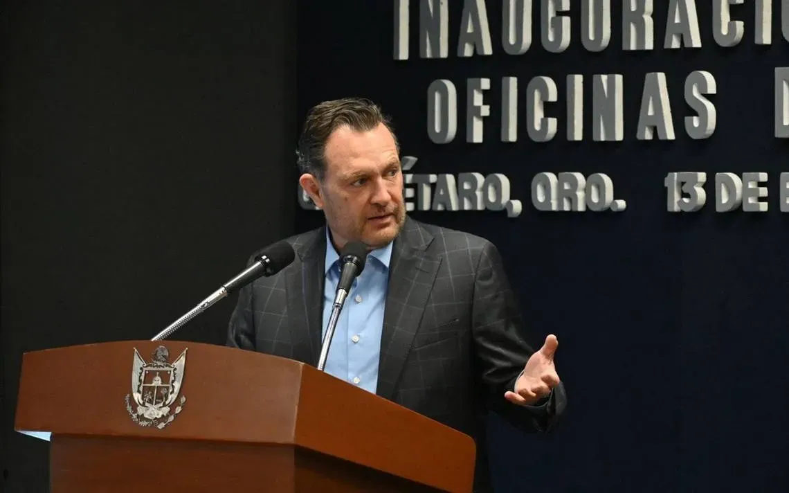 Mauricio Kuri González dio positivo a Covid-19