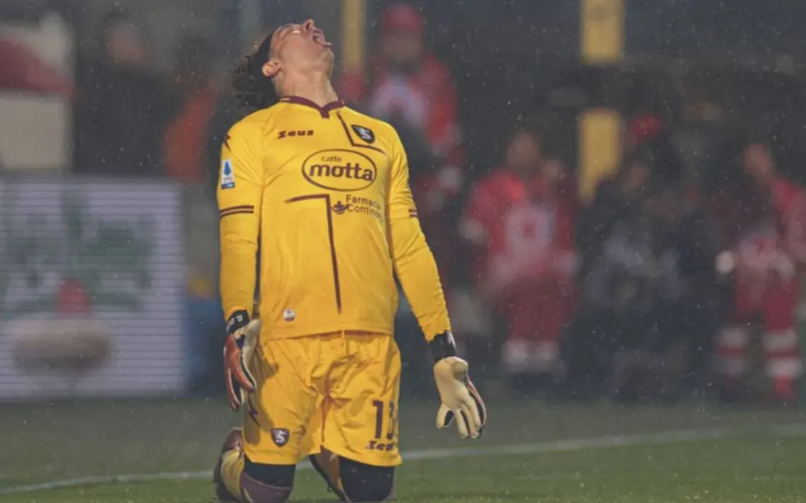 Memo Ochoa sufrió la peor goleada de su carrera ante el Atalanta