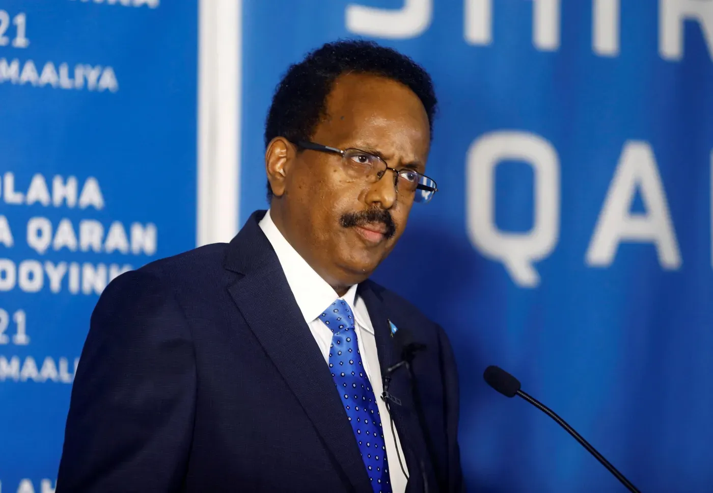 Mohamed Abdullahi destituye al primer ministro en medio de la tensión