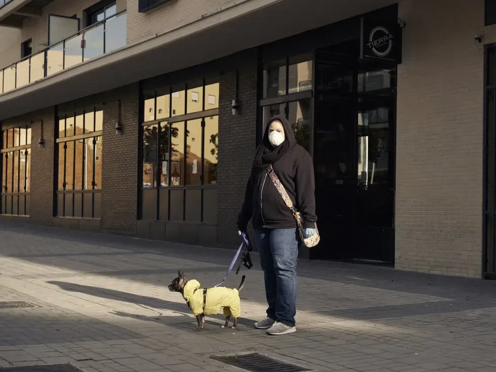 Najat El Hachmi: "Los perros como bebés"