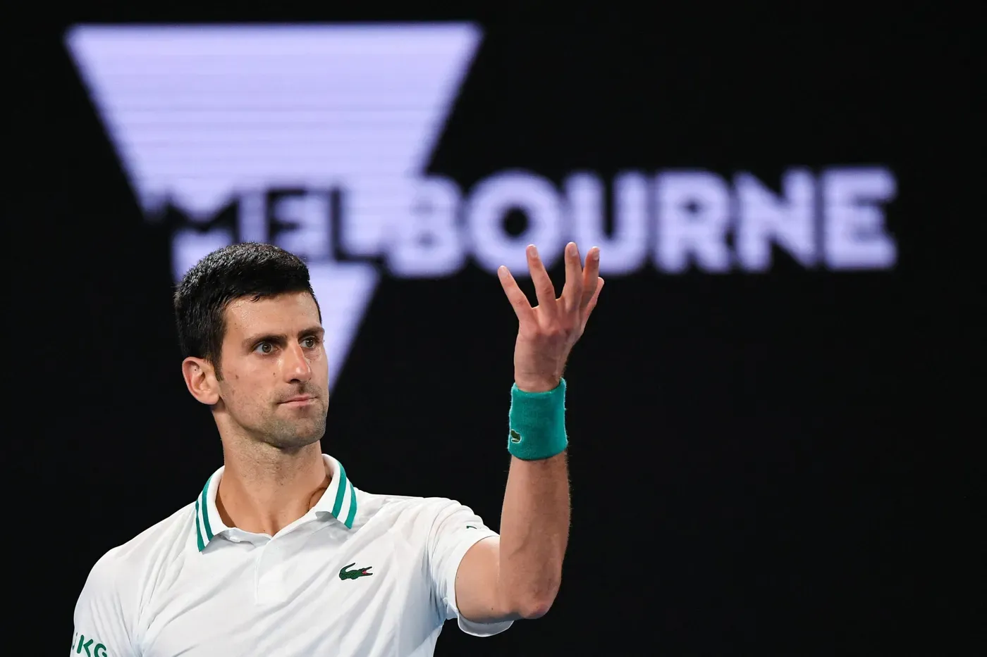 Novak Djokovic más lejos del Open Australia, proceso de deportación en marcha