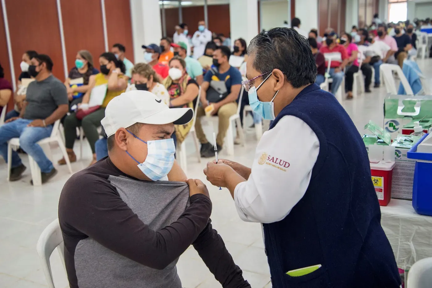 Omicrón se encuentra en la curva más elevada para México
