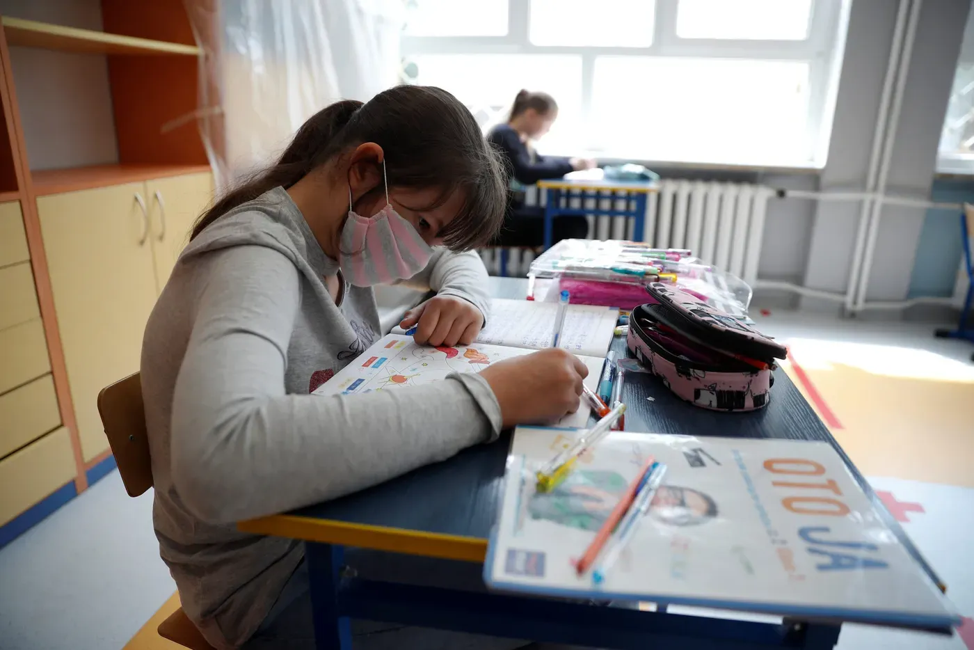 Parlamento de Polonia aprueba la reforma de la ley educativa