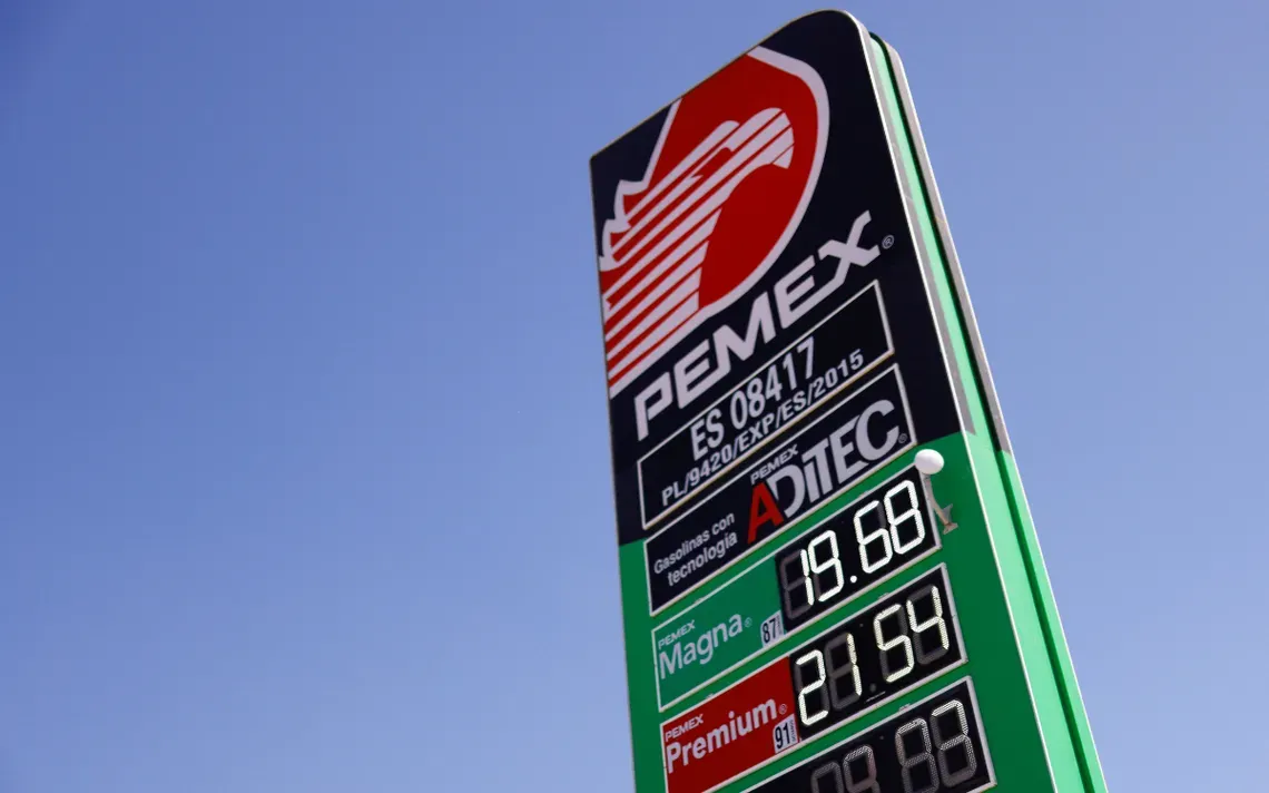 PEMEX debe pagar deudas desde el 2015