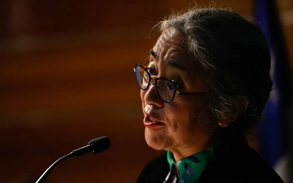Rechaza la escritora Cristina Rivera Garza la violencia machista