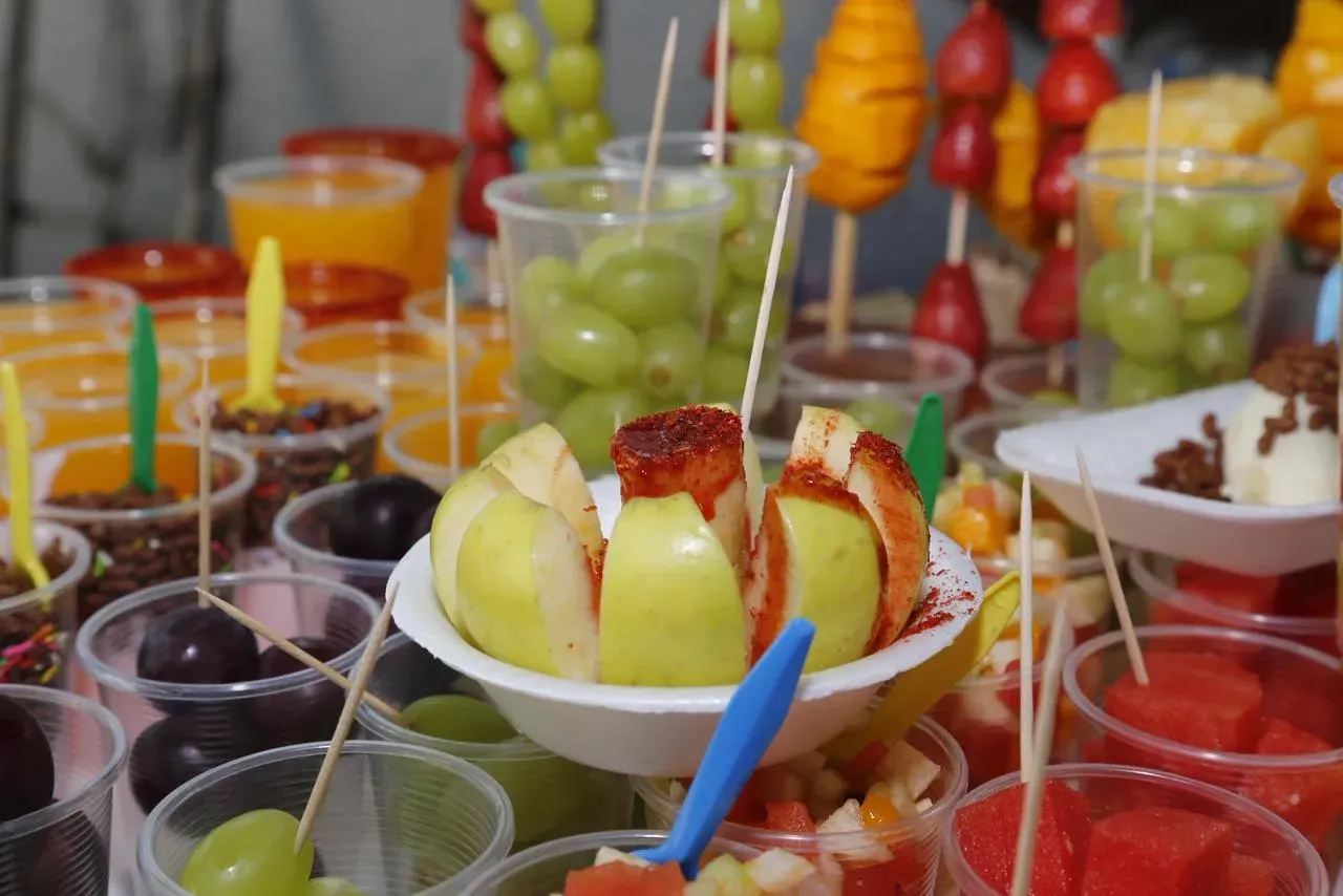 Regreso a Clases: SEE Sugiere Agua y Frutas