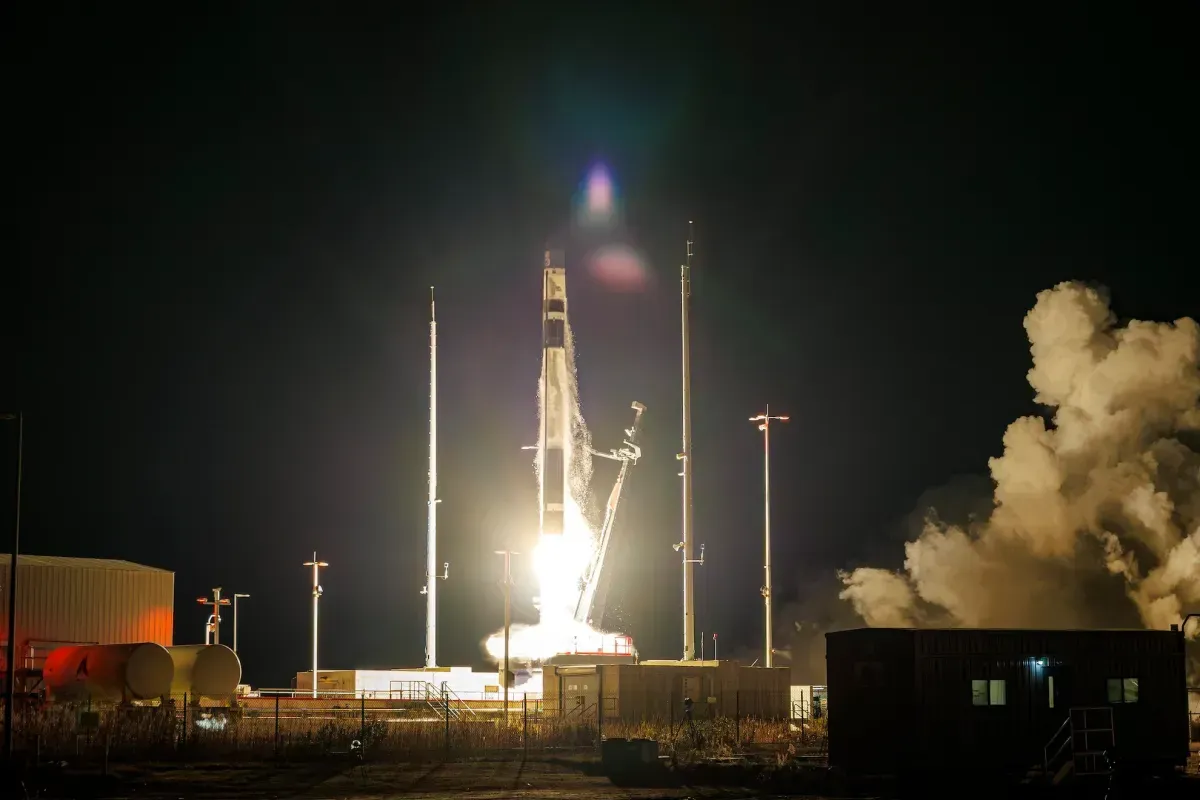 Rocket Lab obtiene nuevo contrato de defensa.