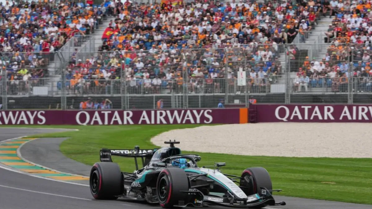 Russell arrasa en la primera clasificación F1